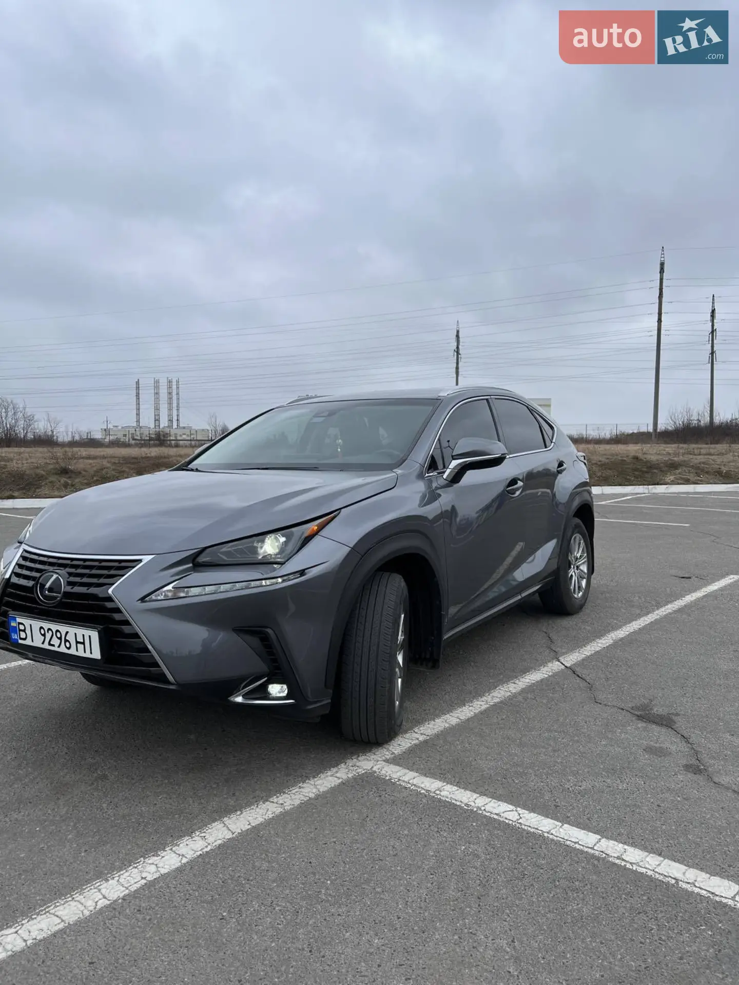 Lexus NX, 2018