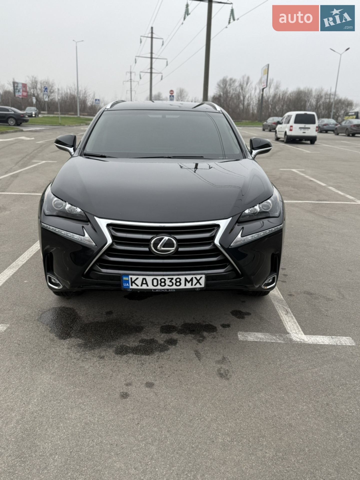 Lexus NX, 2017