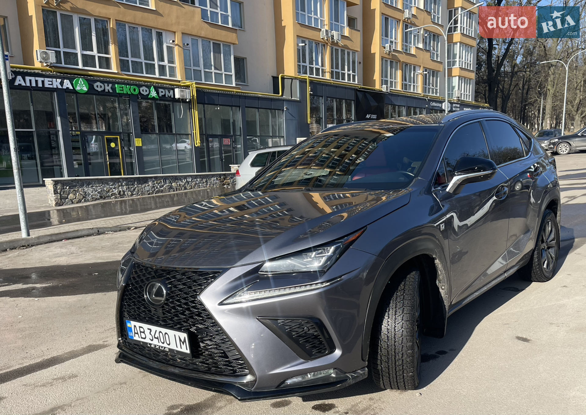 Lexus NX, 2018