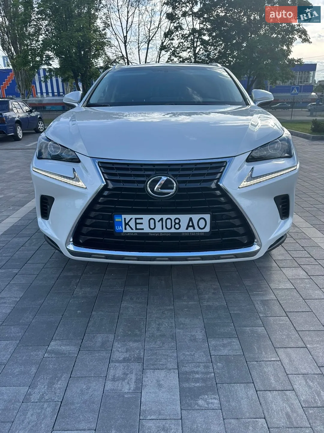 Lexus NX, 2018