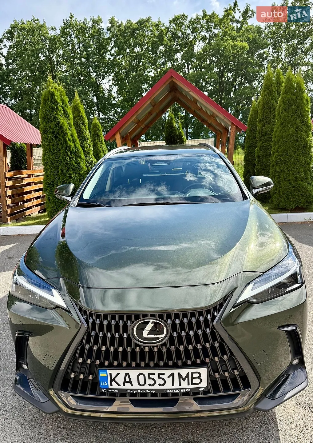 Lexus NX, 2022