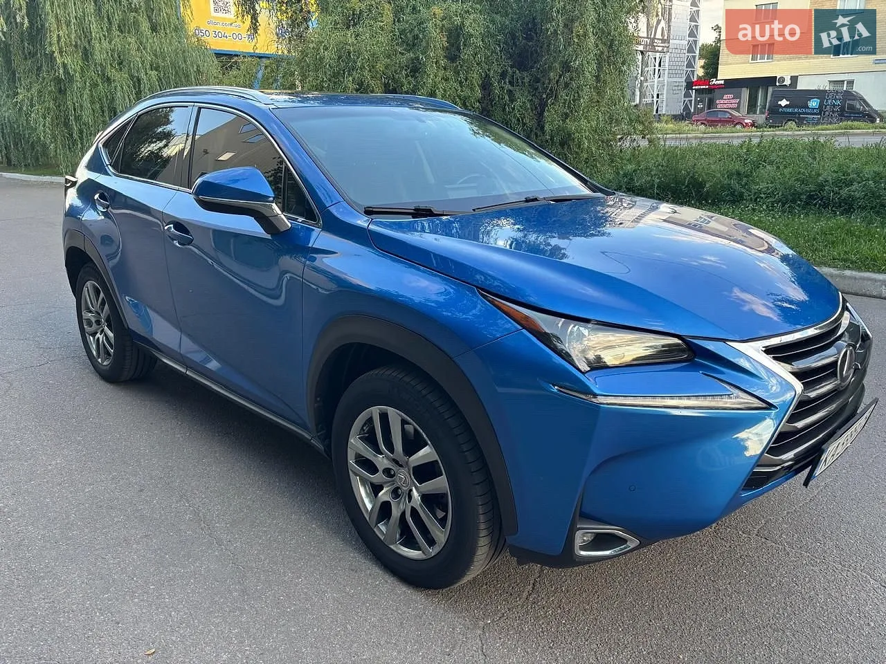 Lexus NX, 2015