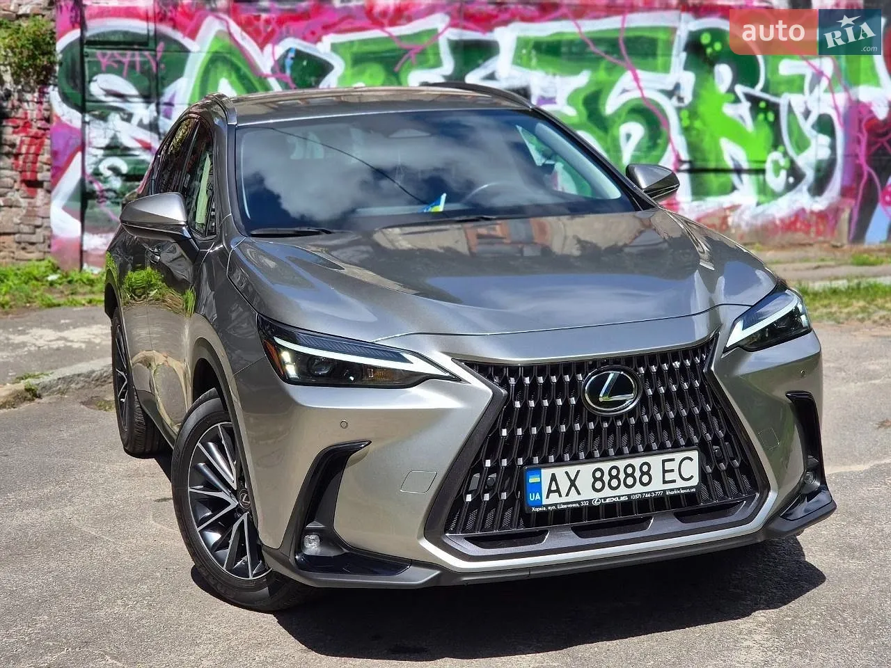 Lexus NX, 2022