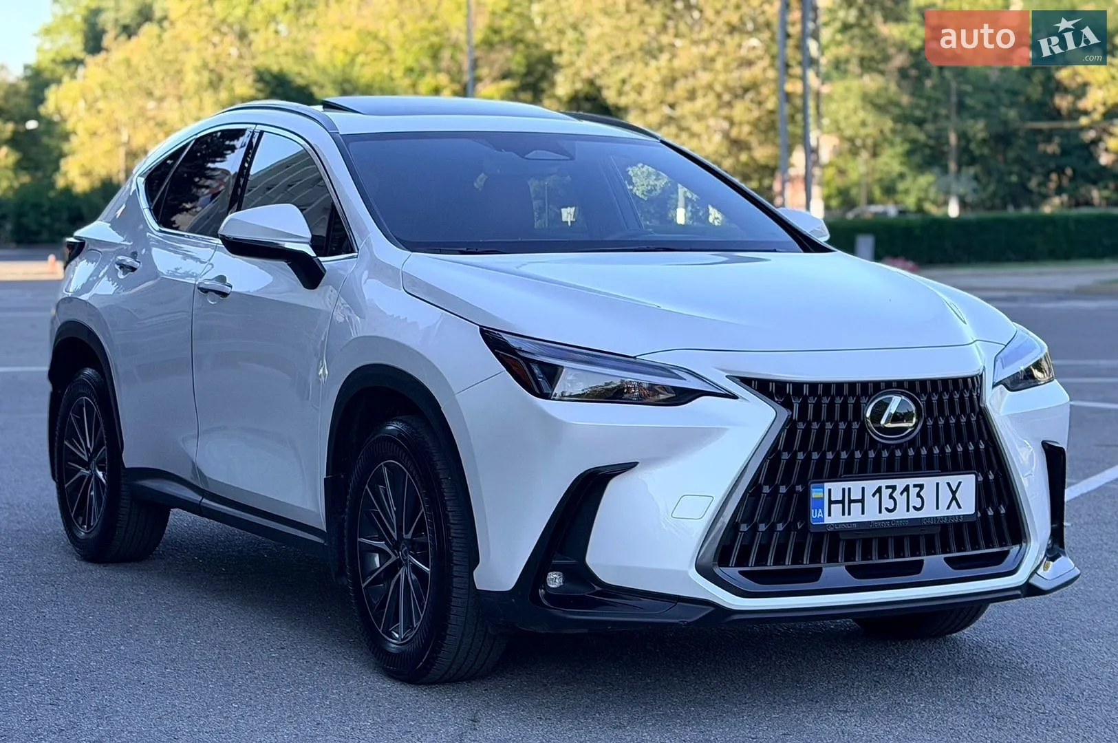Lexus NX, 2025