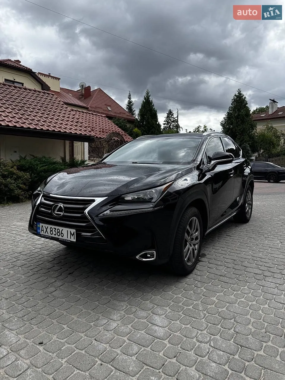 Lexus NX, 2015