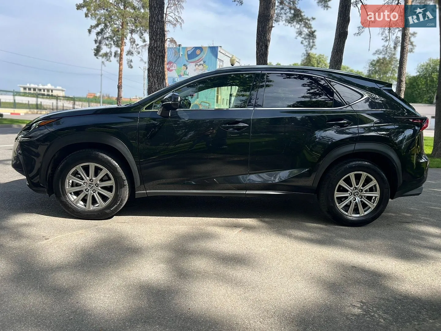 Lexus NX, 2019