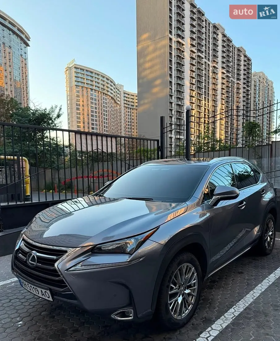Lexus NX, 2015
