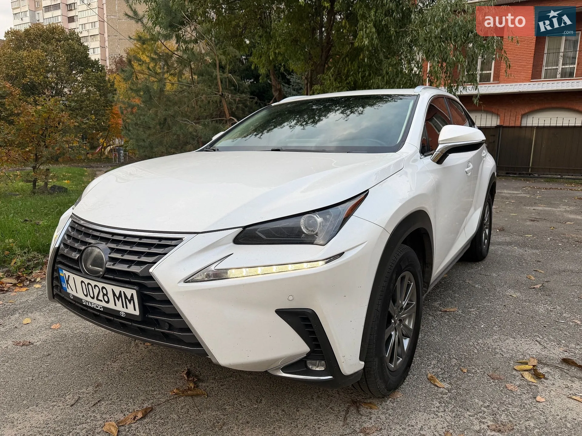 Lexus NX, 2018