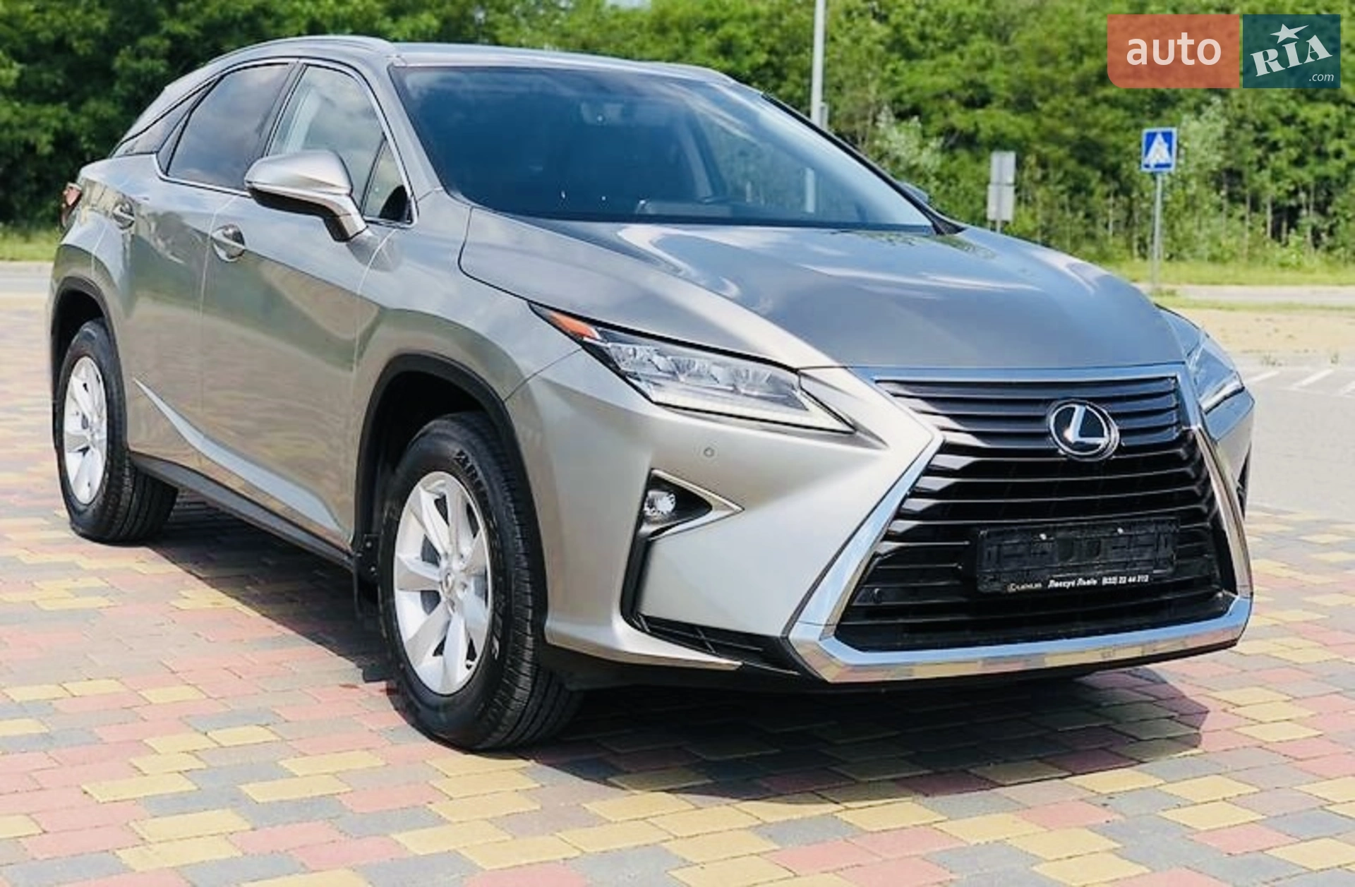 Lexus RX, 2016