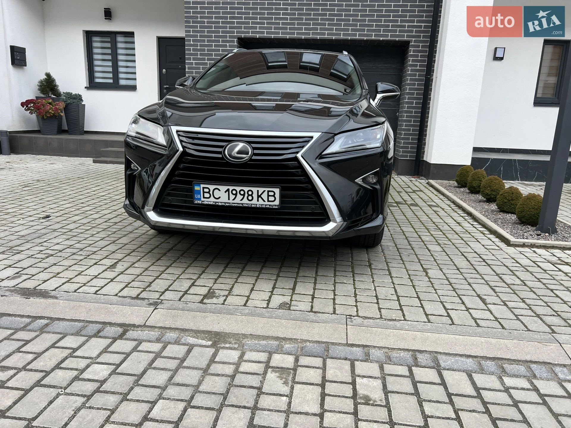 Lexus RX, 2017