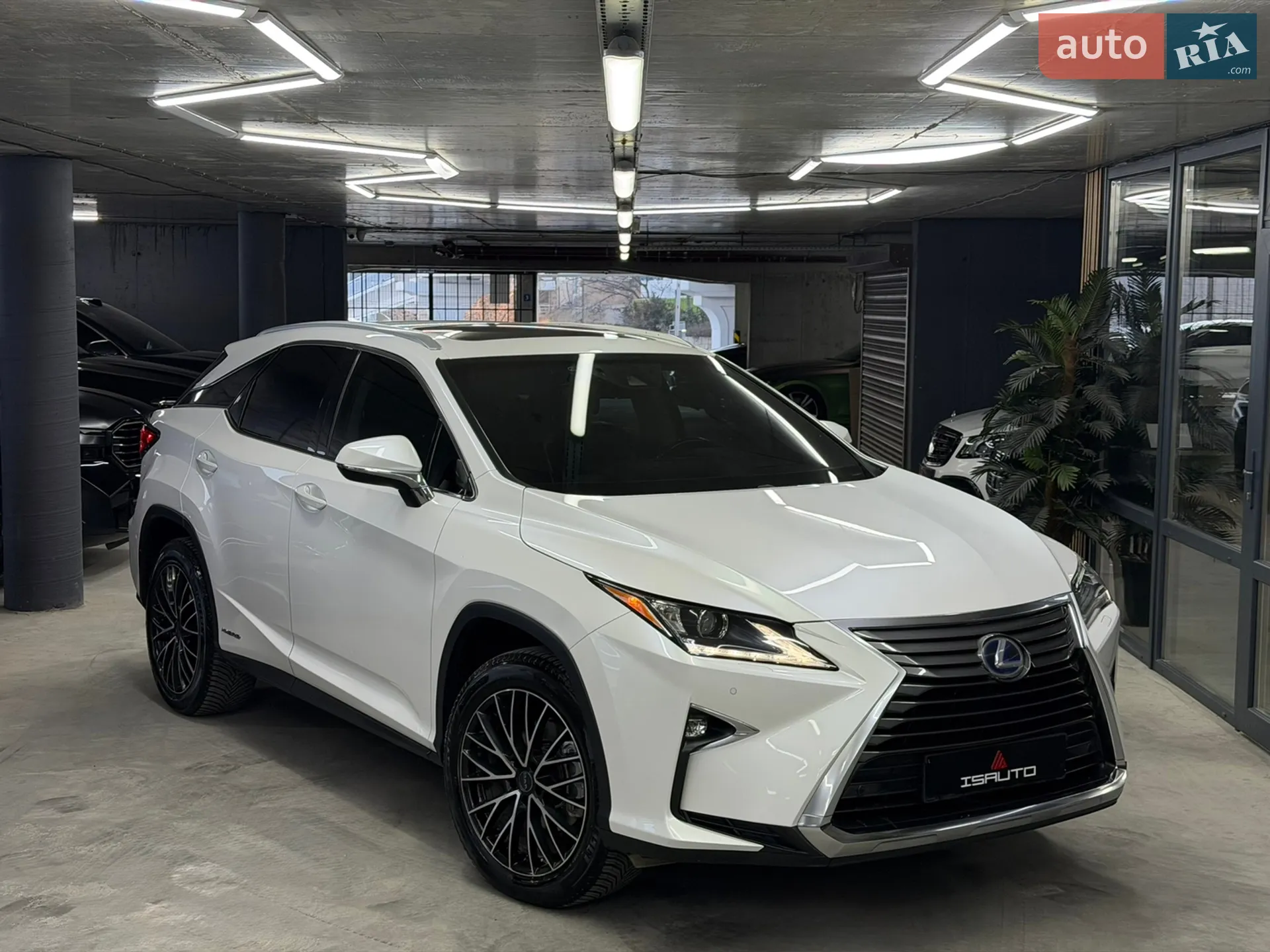 Lexus RX, 2016