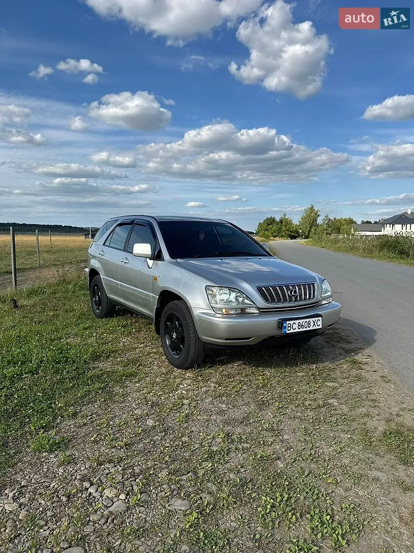 Lexus RX, 2002