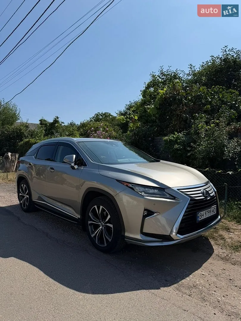 Lexus RX, 2017