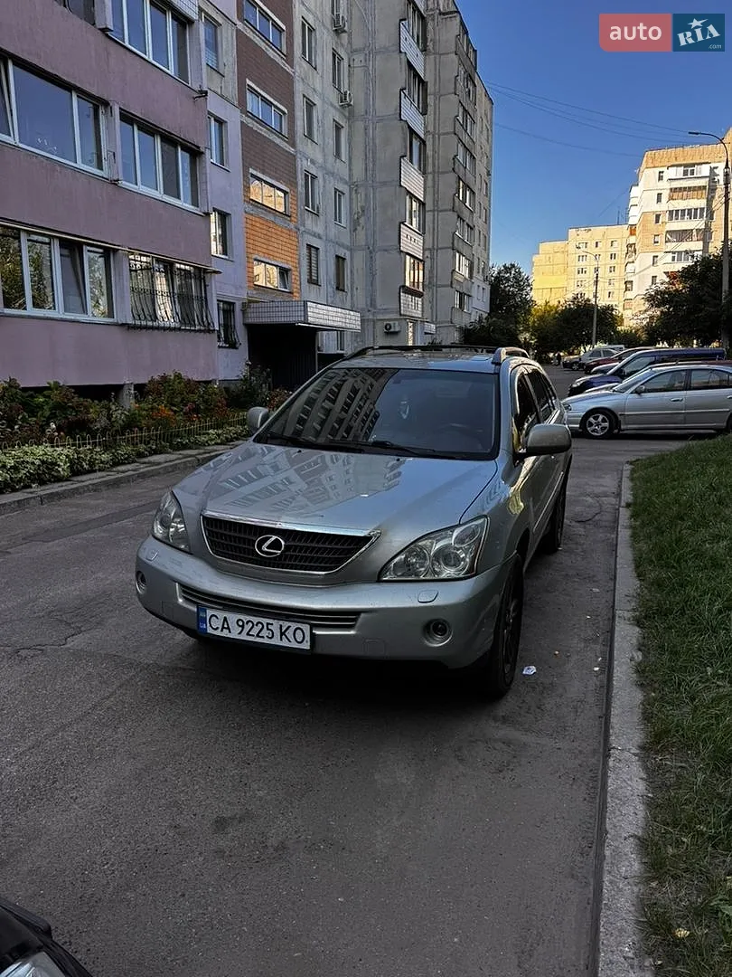 Lexus RX, 2005