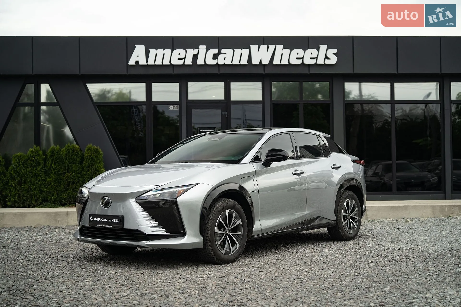 Lexus RZ, 2024