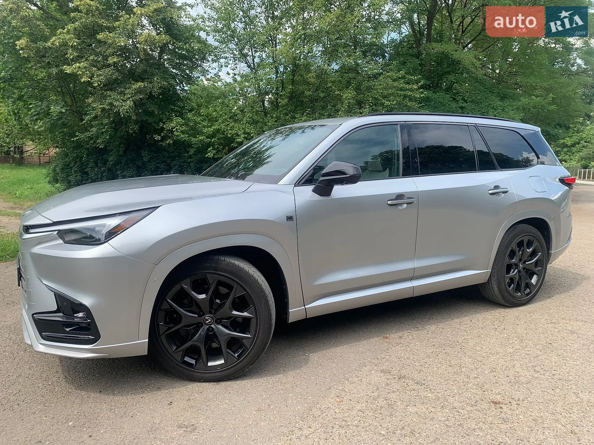 Lexus TX, 2024