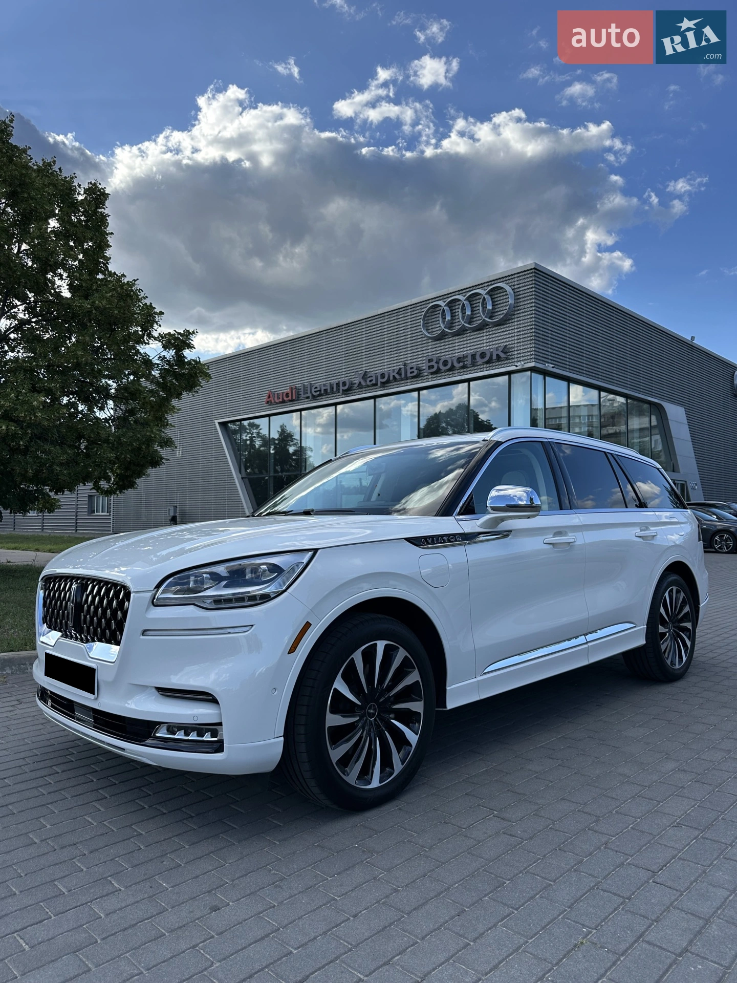 Lincoln Aviator, 2021