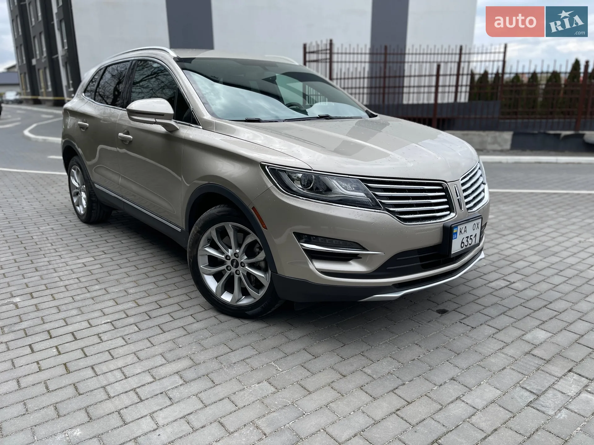Lincoln MKC, 2014