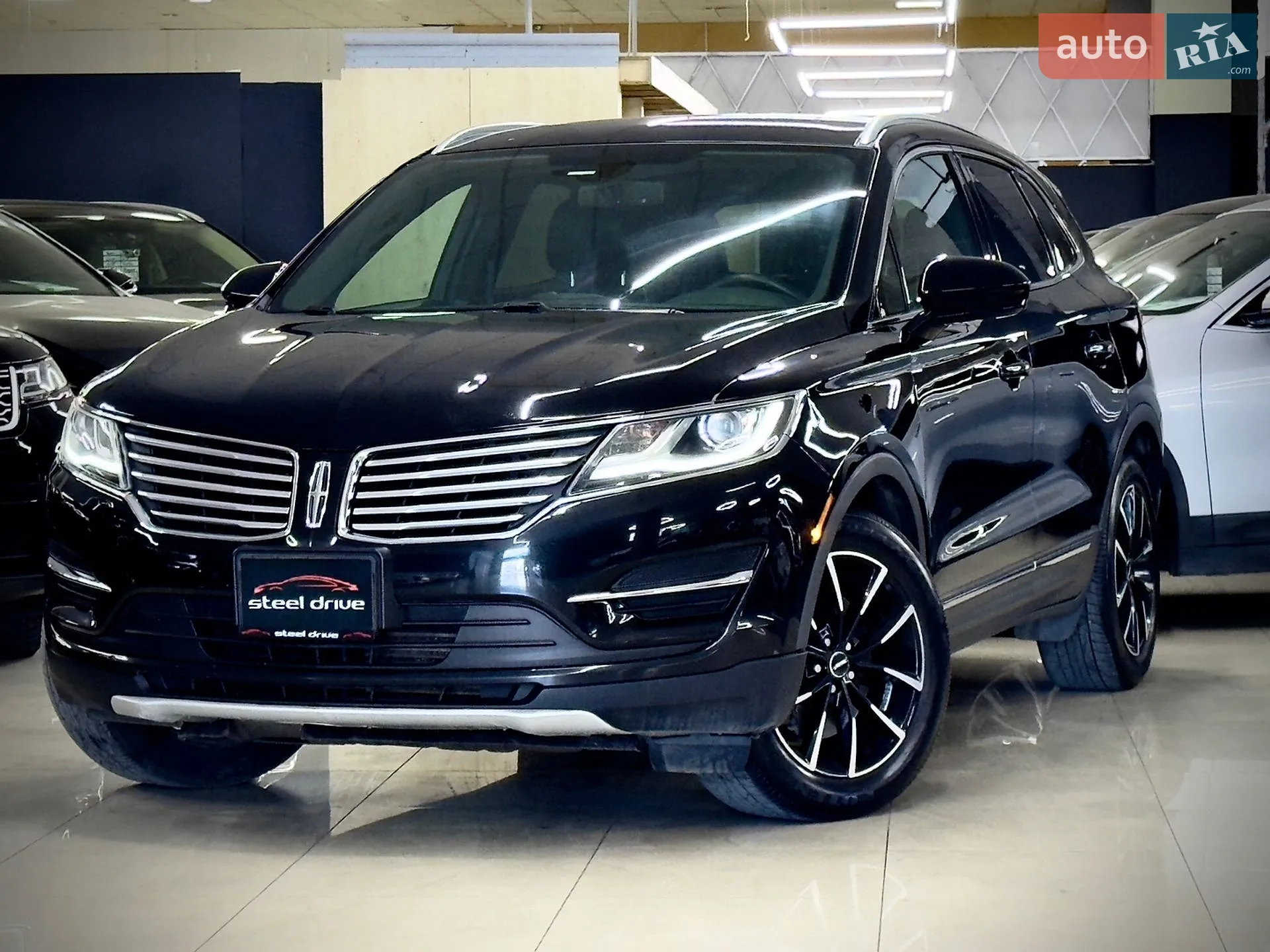 Lincoln MKC, 2014