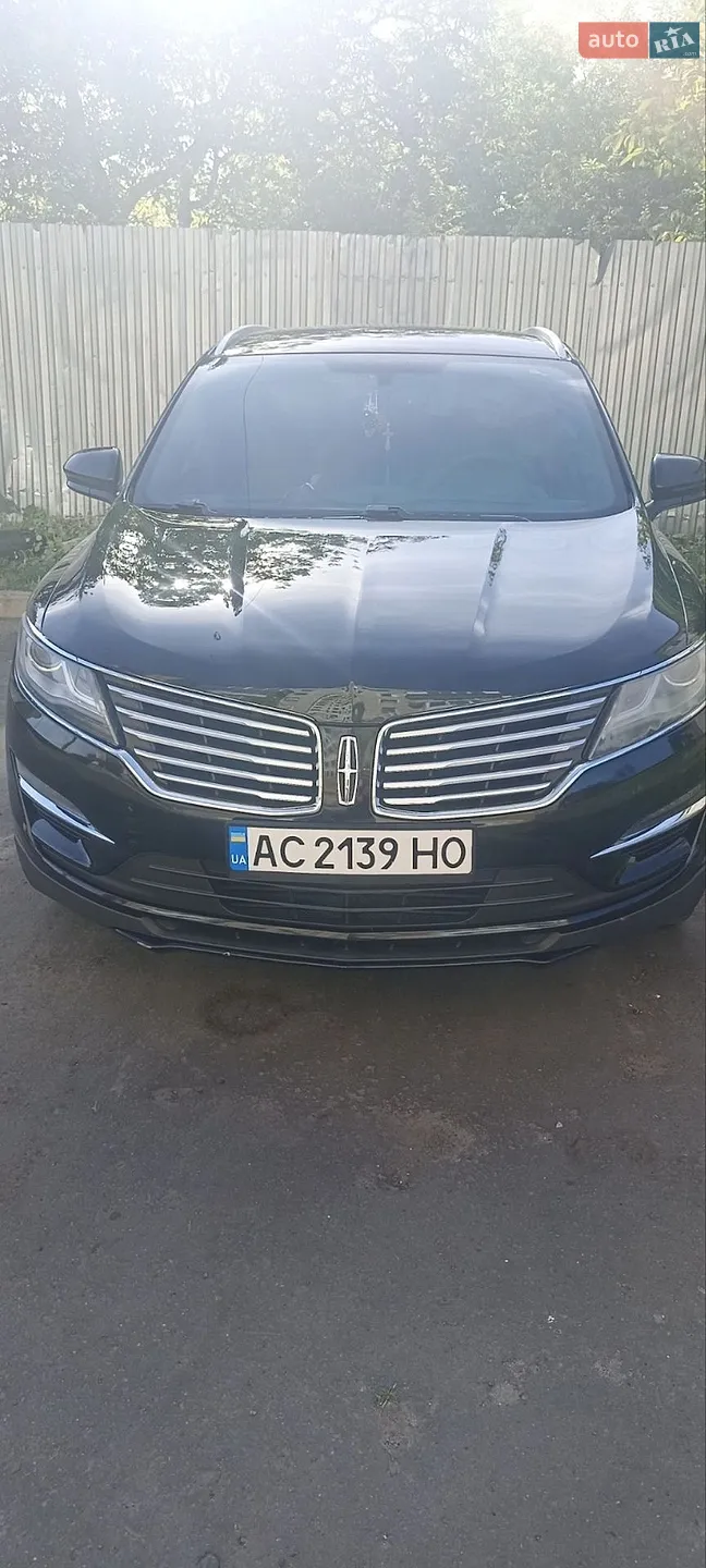 Lincoln MKC, 2017