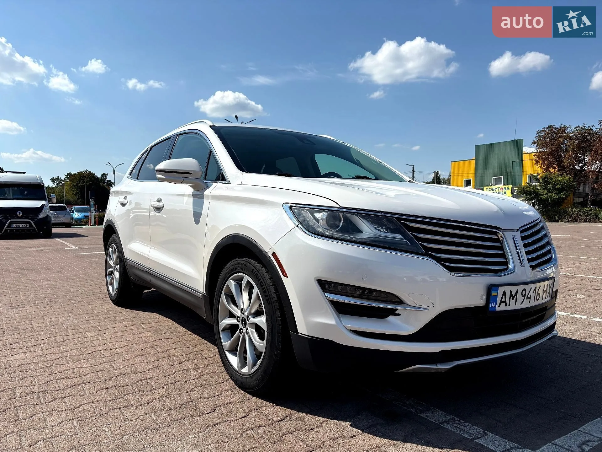 Lincoln MKC, 2016