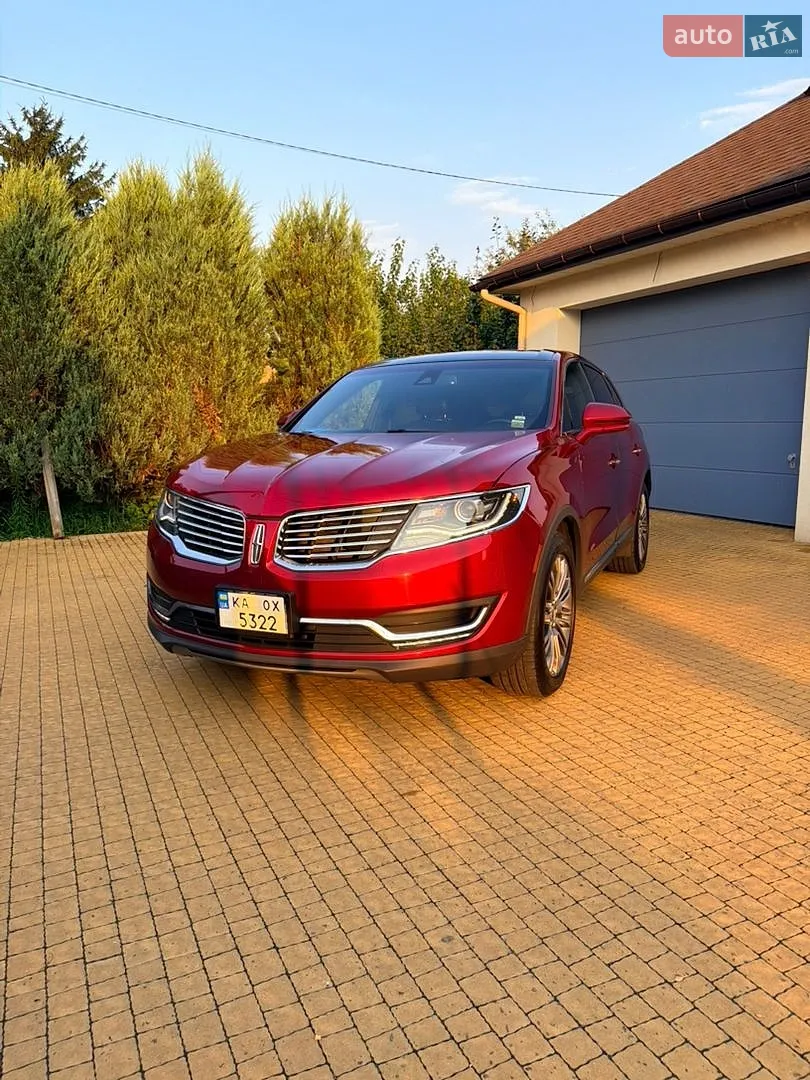 Lincoln MKX, 2016