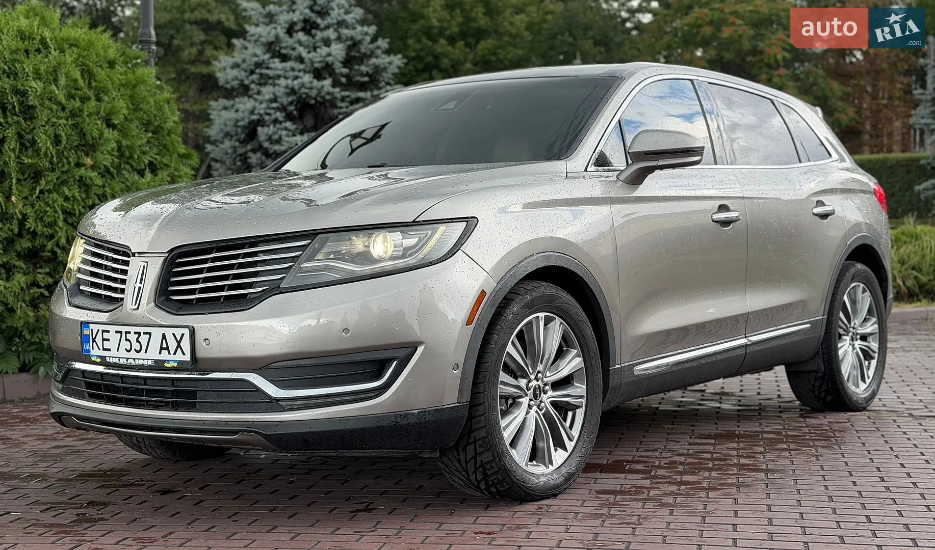 Lincoln MKX, 2015