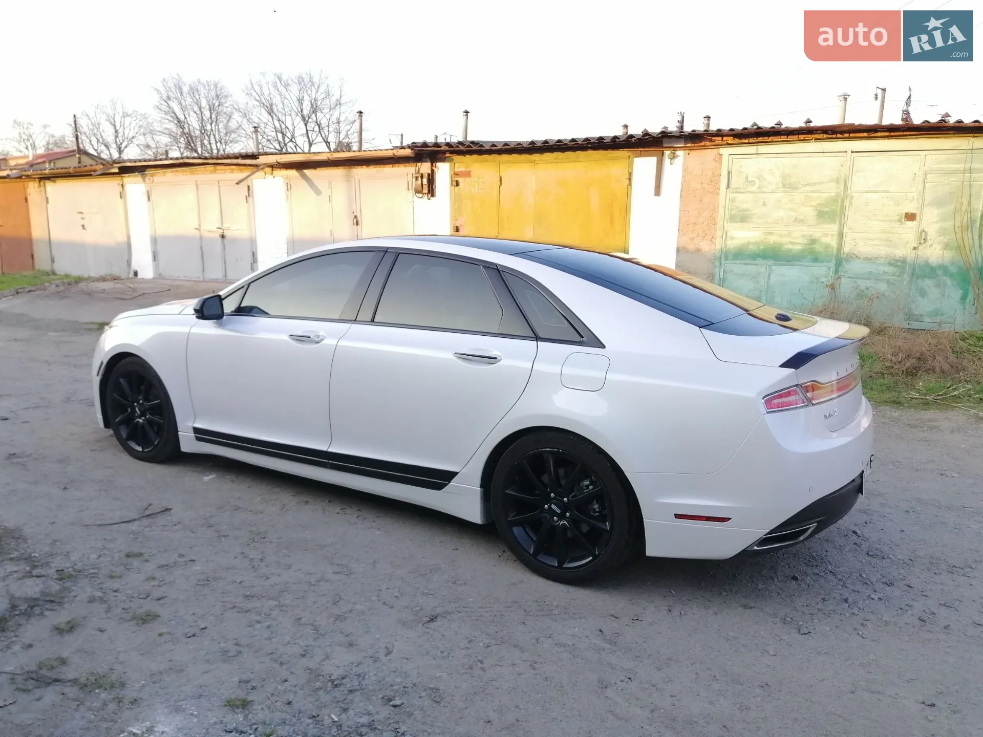 Lincoln MKZ, 2015