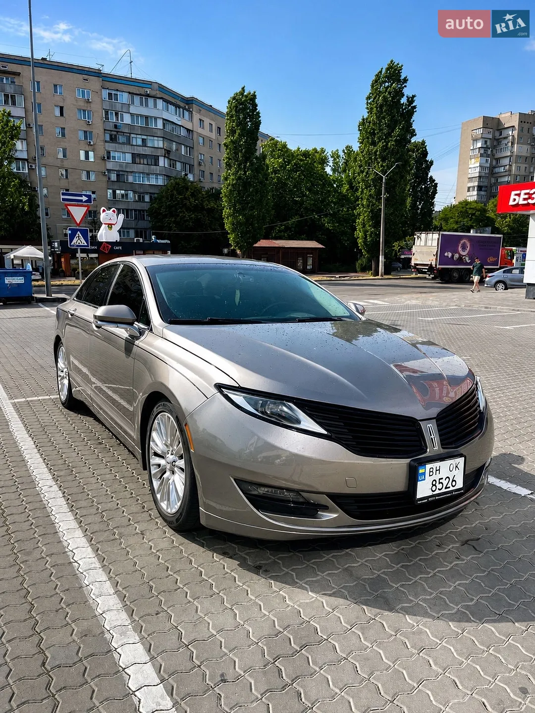 Lincoln MKZ, 2015