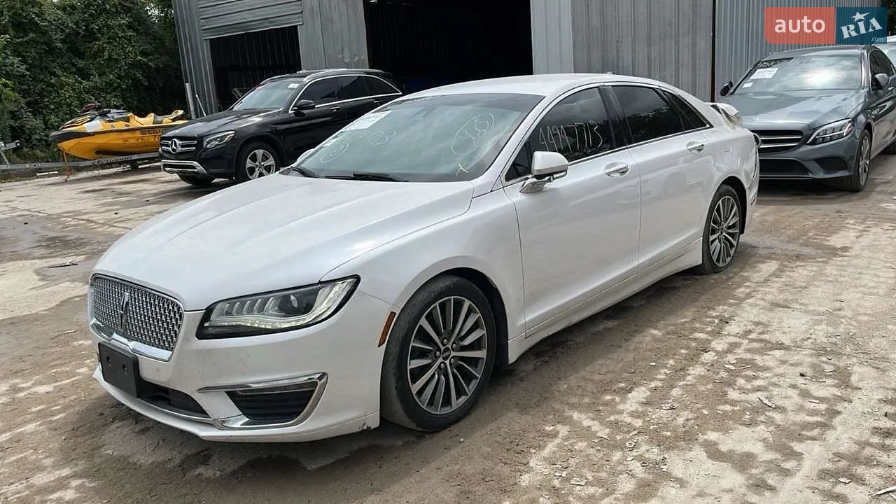 Lincoln MKZ, 2019