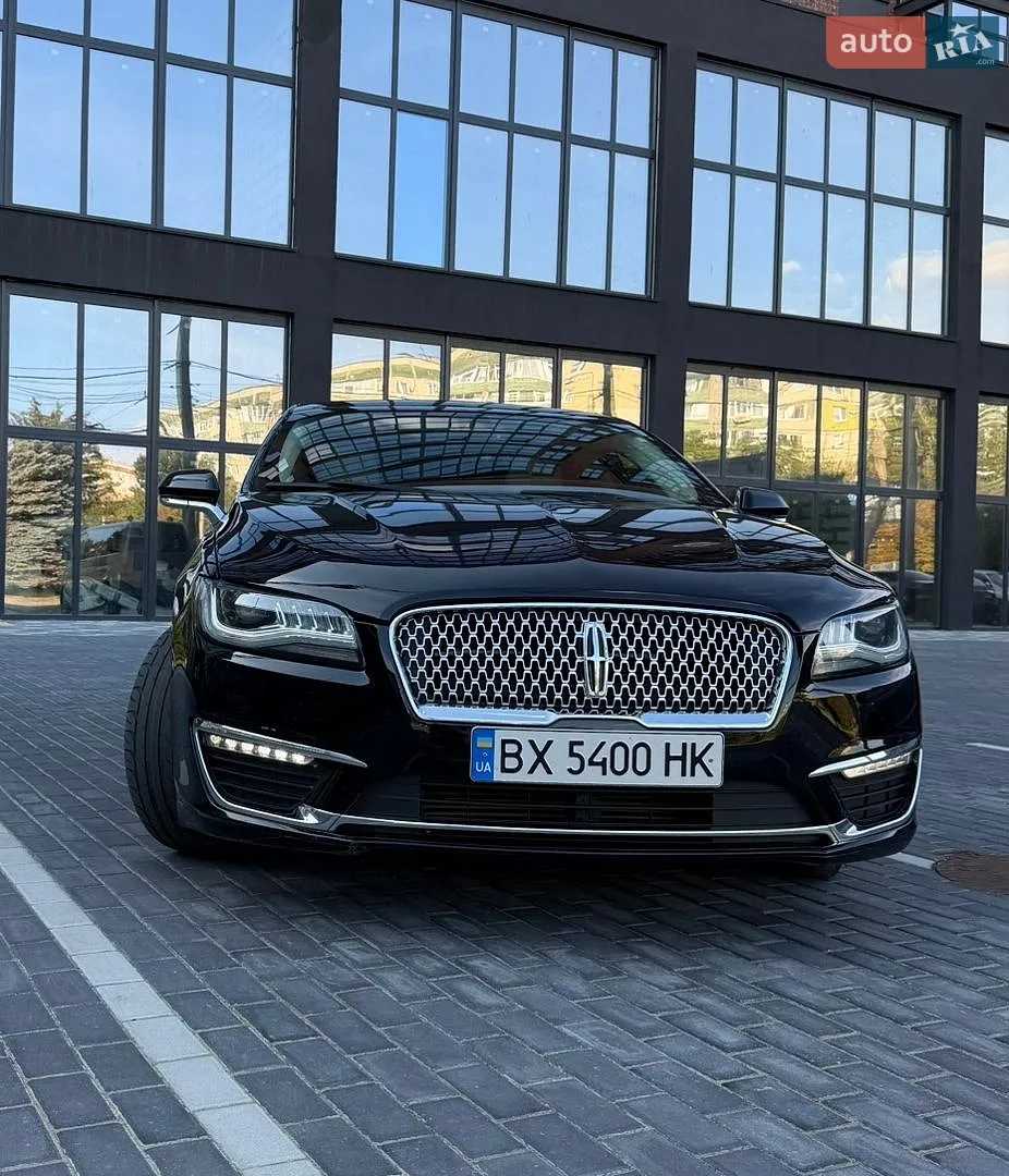 Lincoln MKZ, 2016