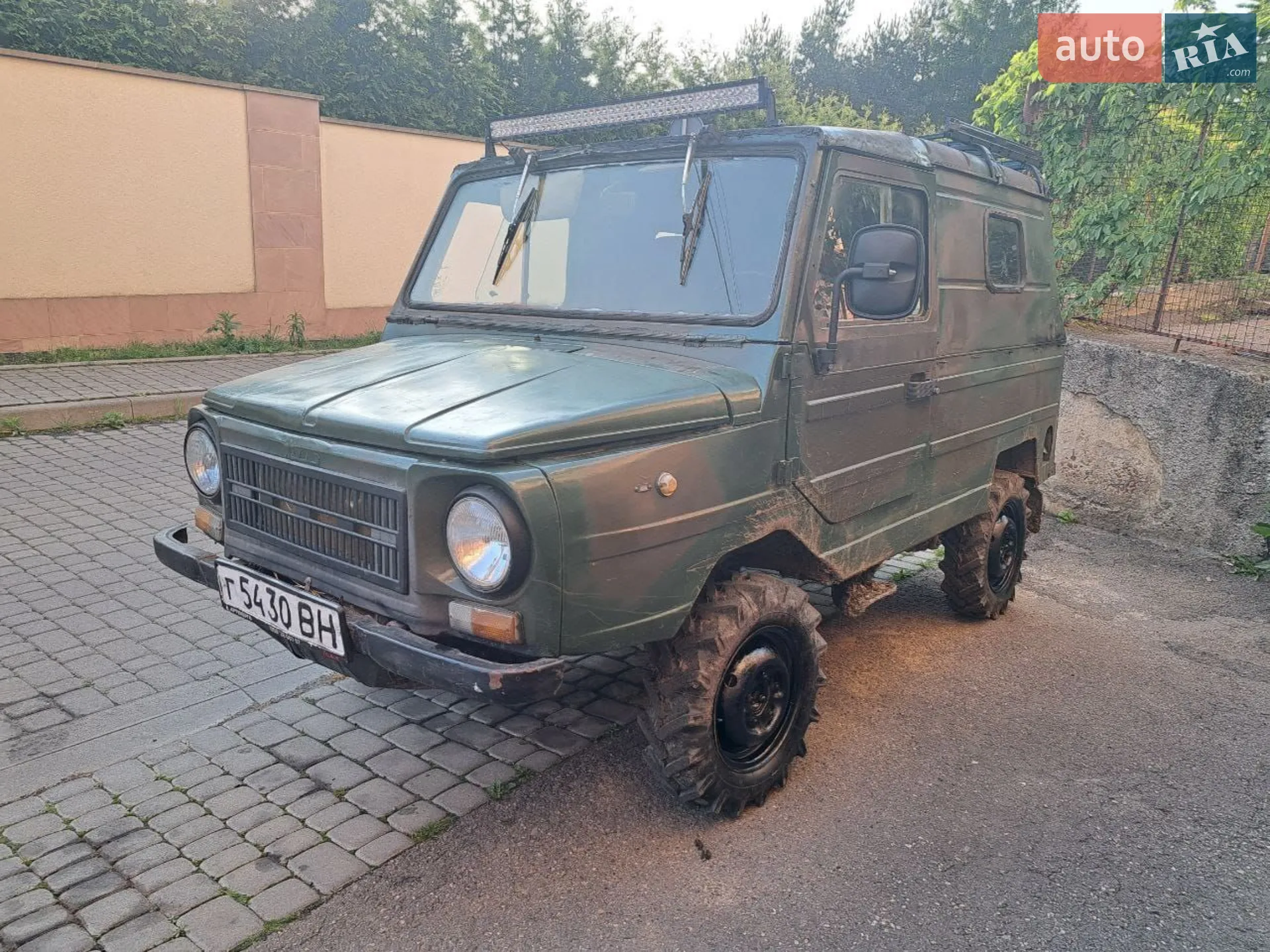 ЛуАЗ 969 Волинь, 1990