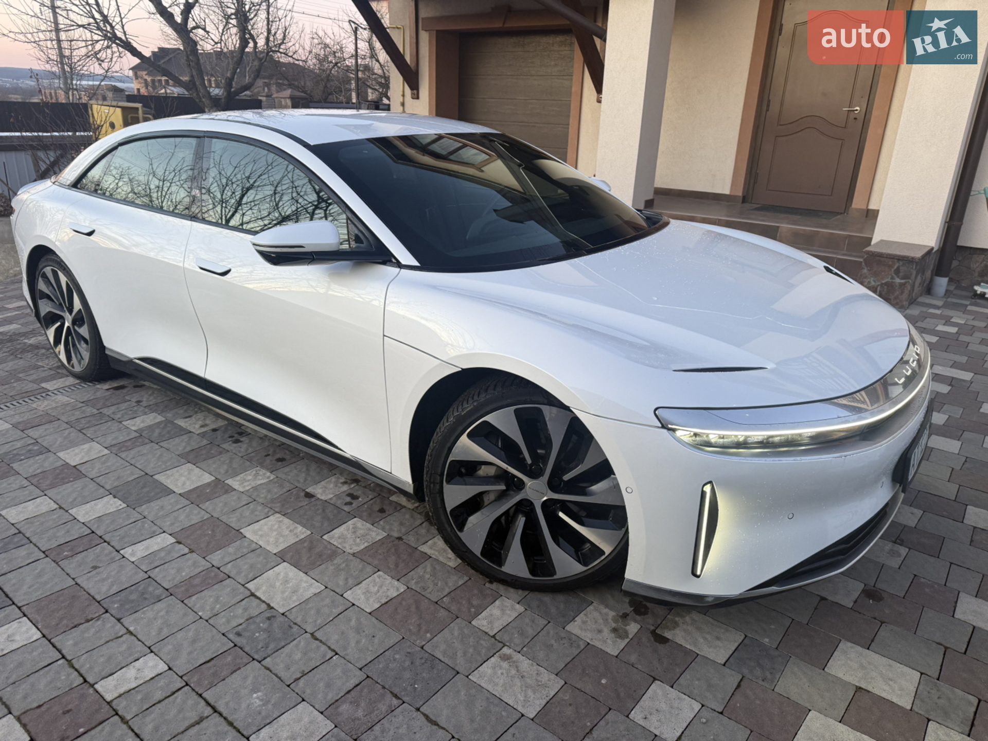 Lucid Air, 2023