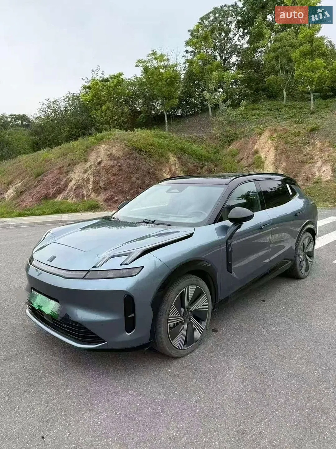 Lynk&Co 08 EM-P, 2024