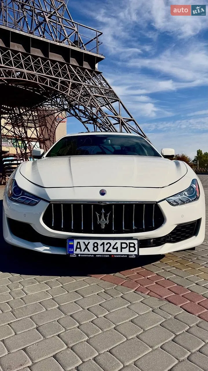 Maserati Ghibli, 2013