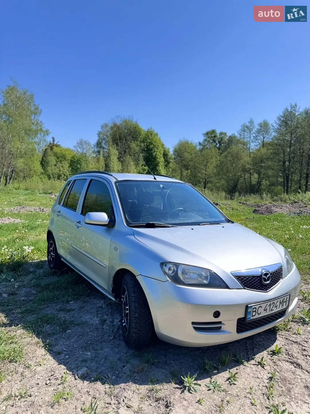 Mazda 2, 2004