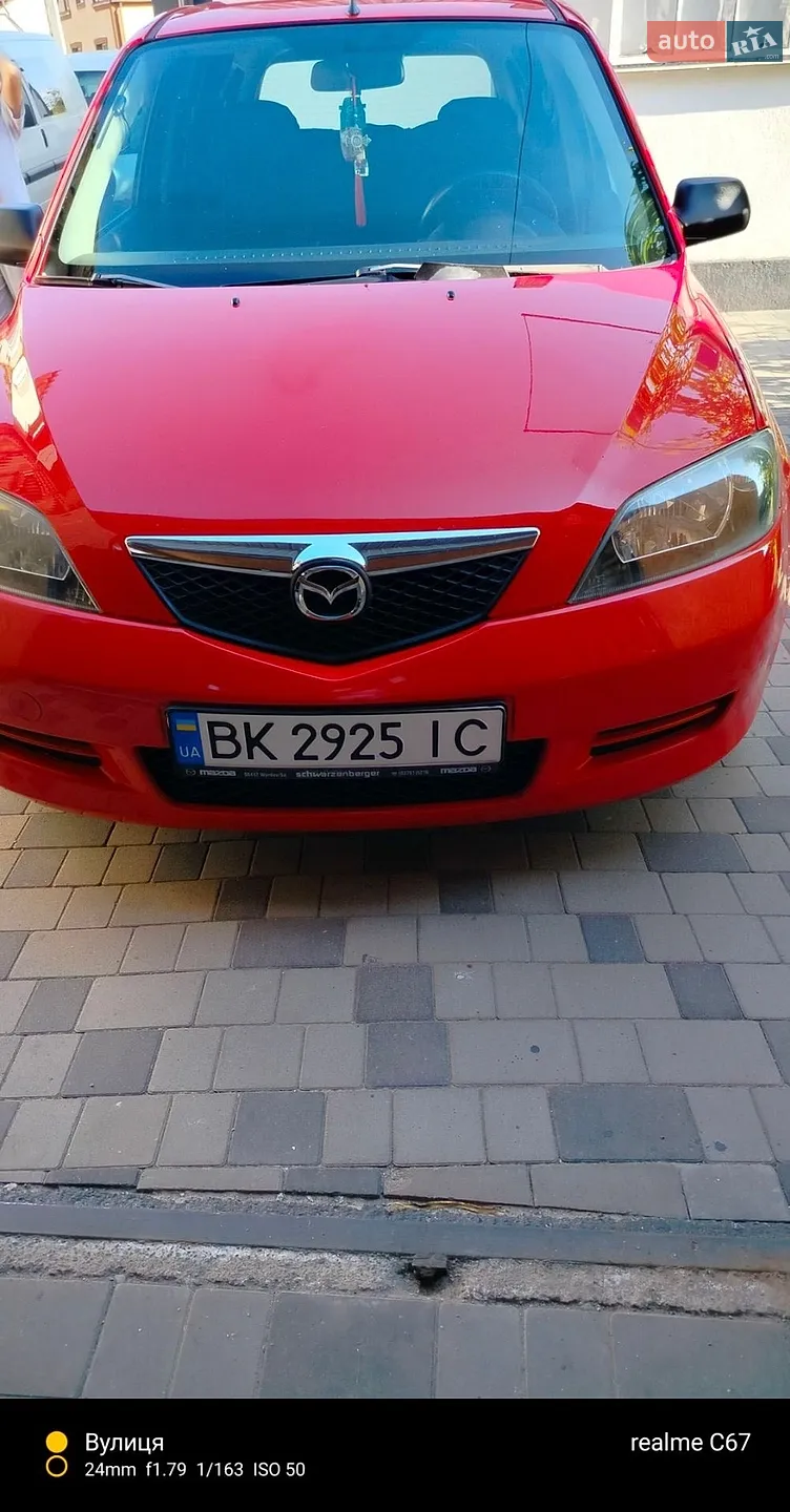 Mazda 2, 2005