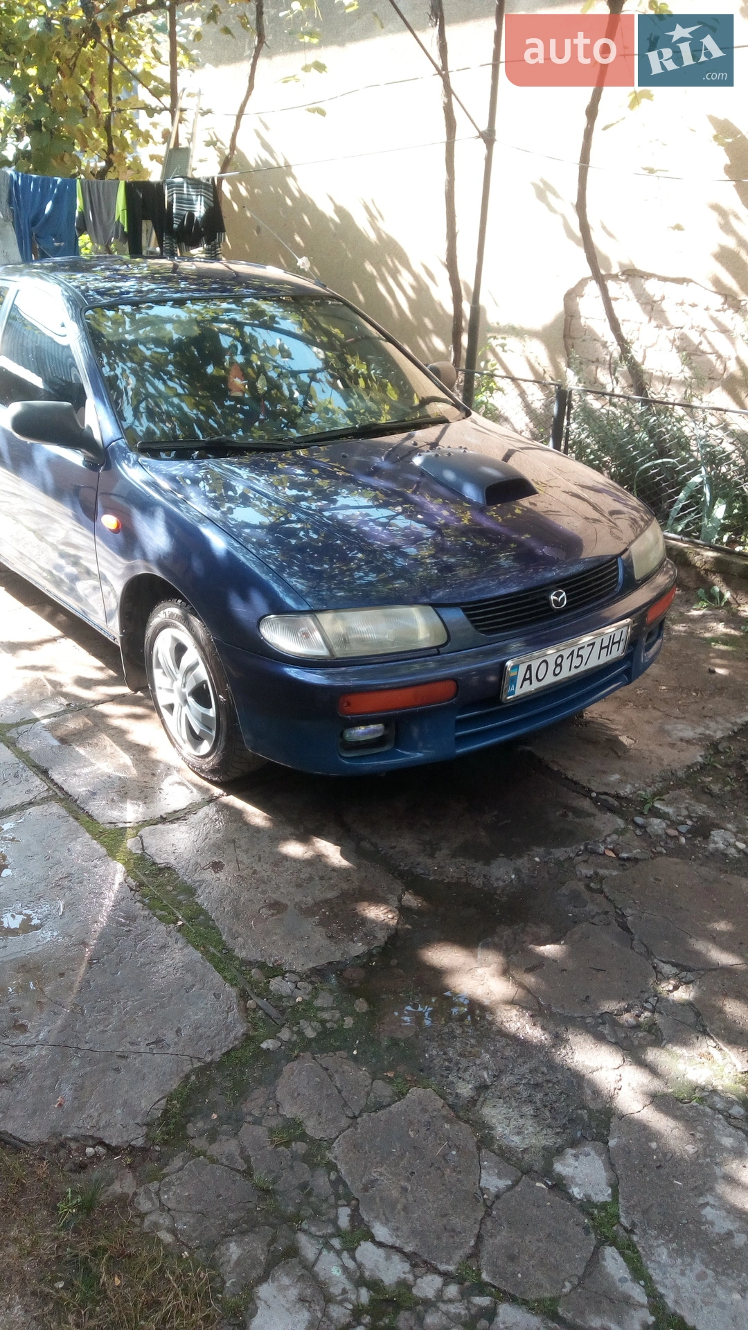 Mazda 323, 1996