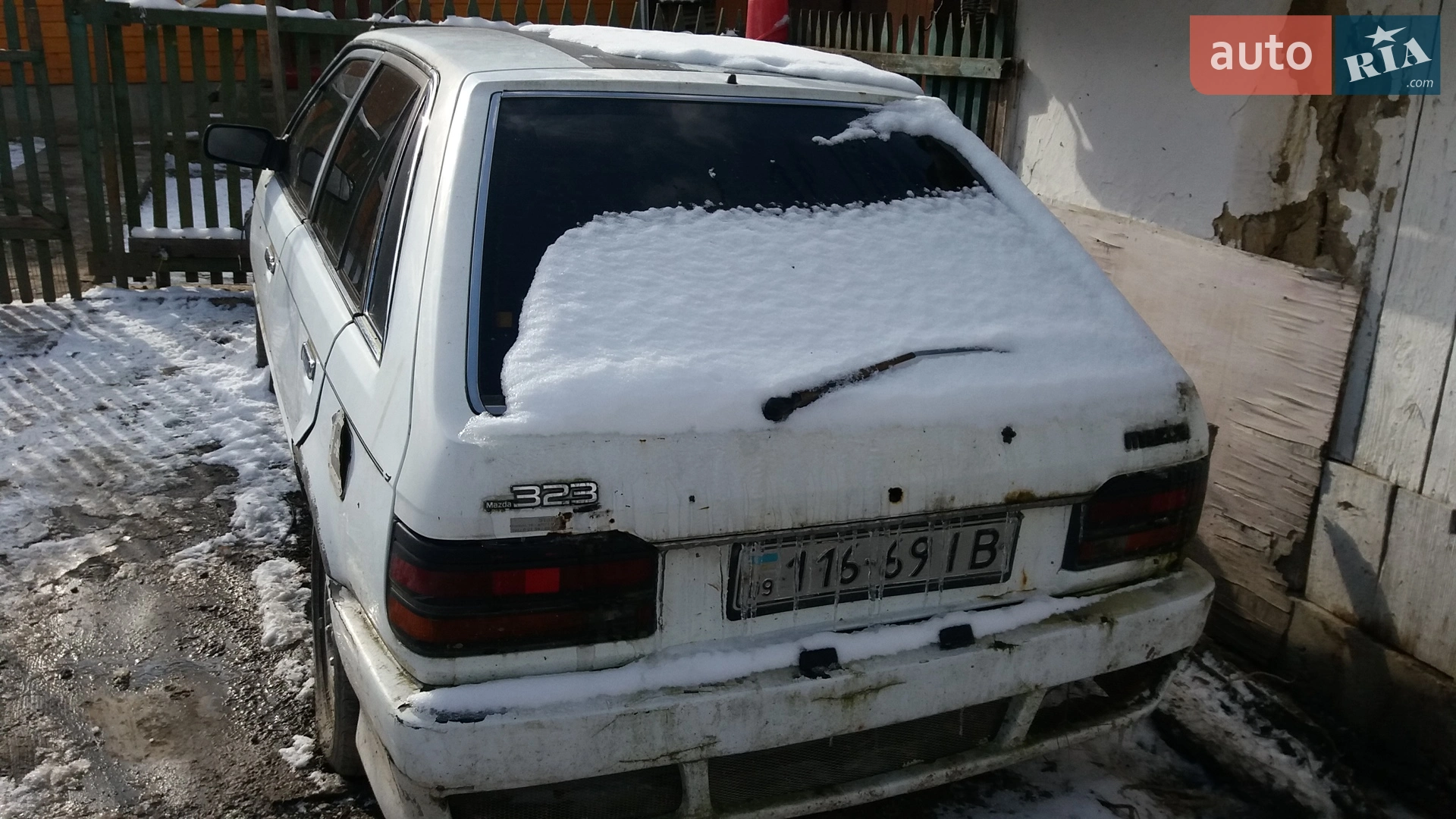 Mazda 323, 1986