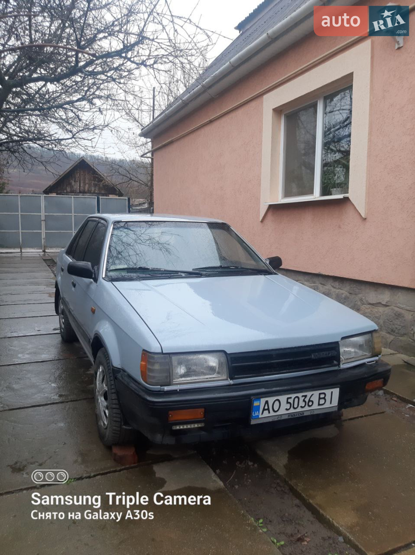 Mazda 323, 1986