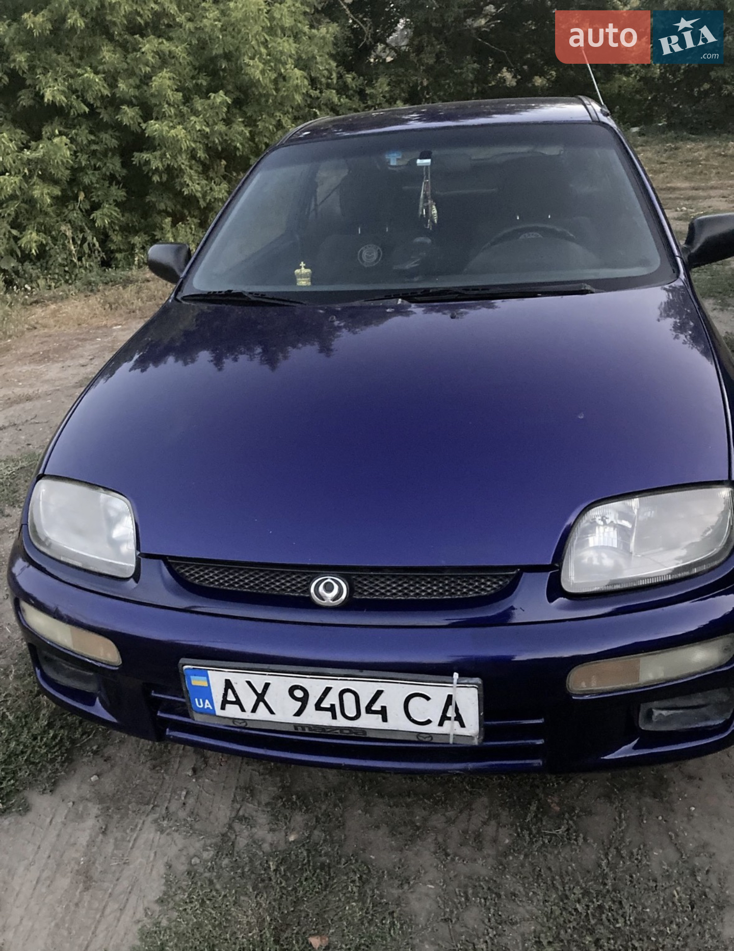Mazda 323, 1995