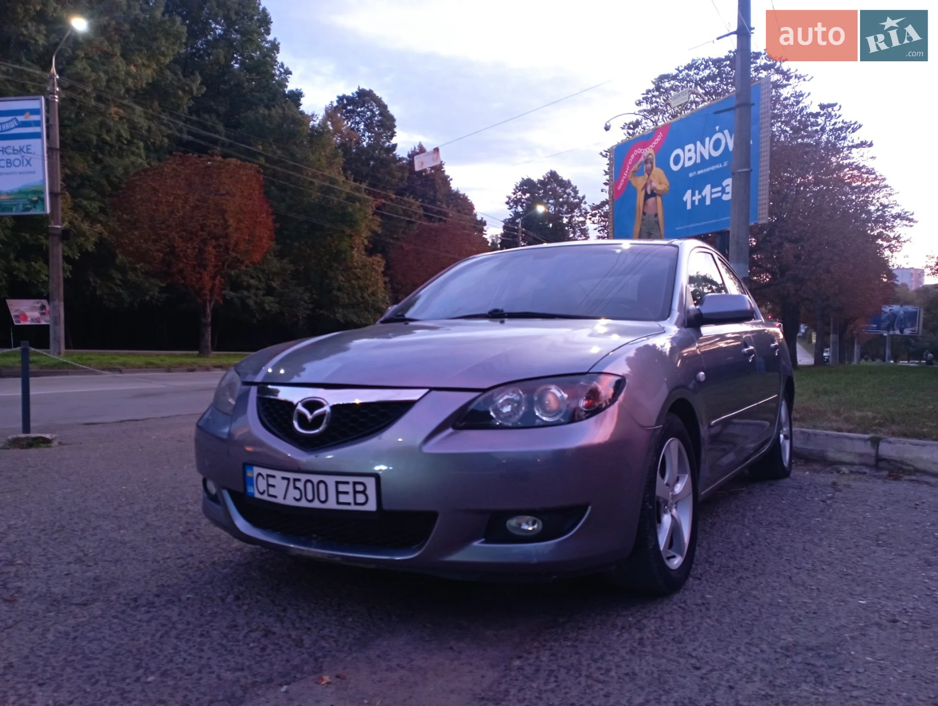 Mazda 3, 2004