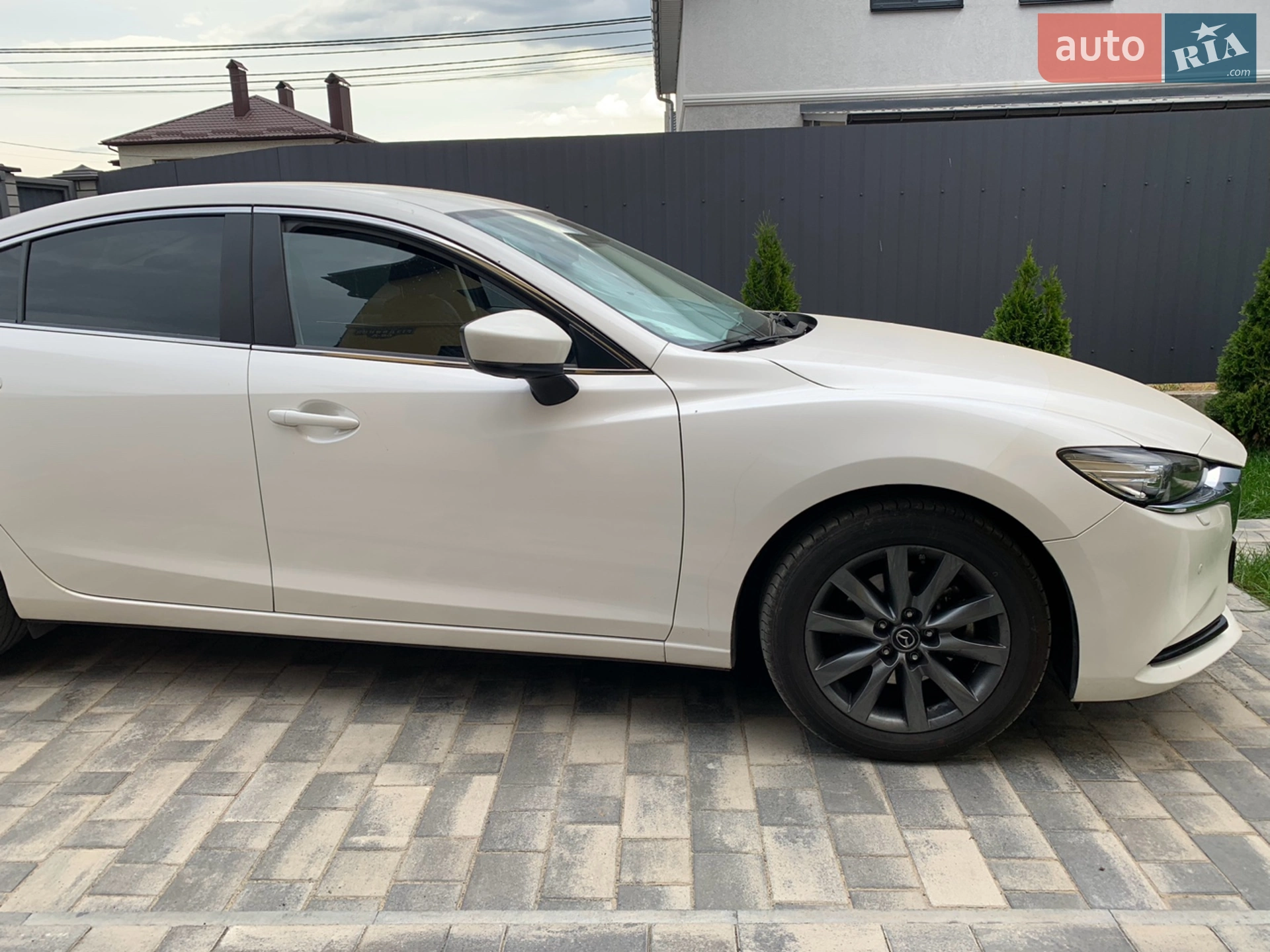 Mazda 3, 2016