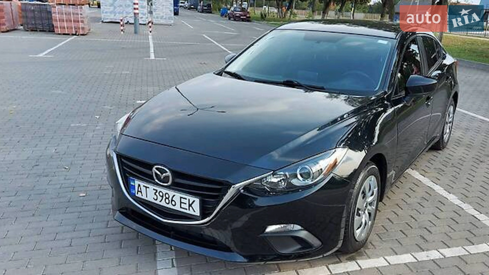 Mazda 3, 2015