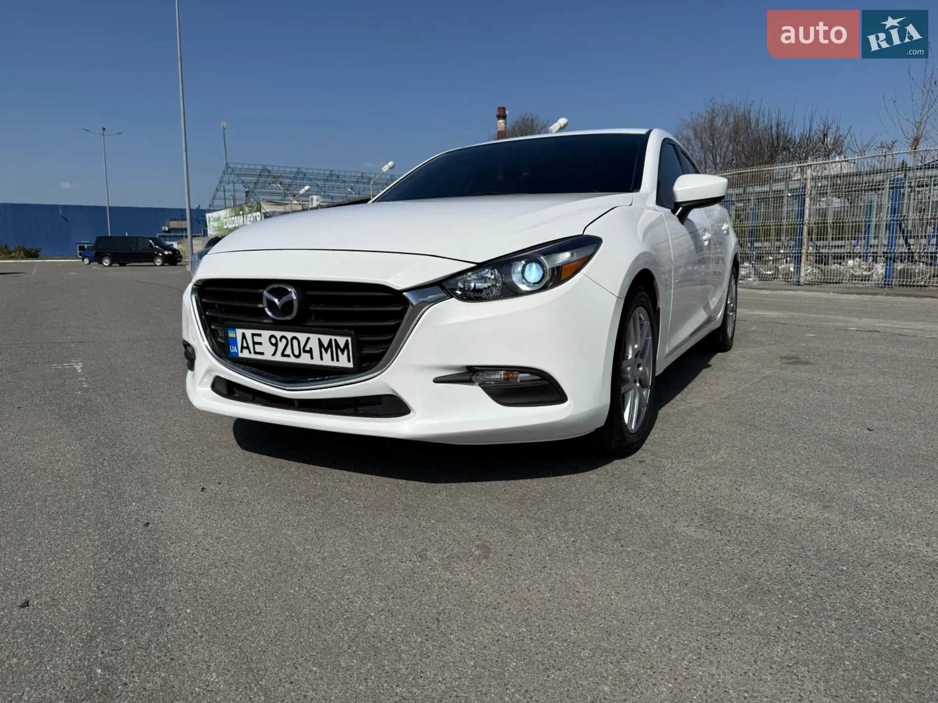 Mazda 3, 2016