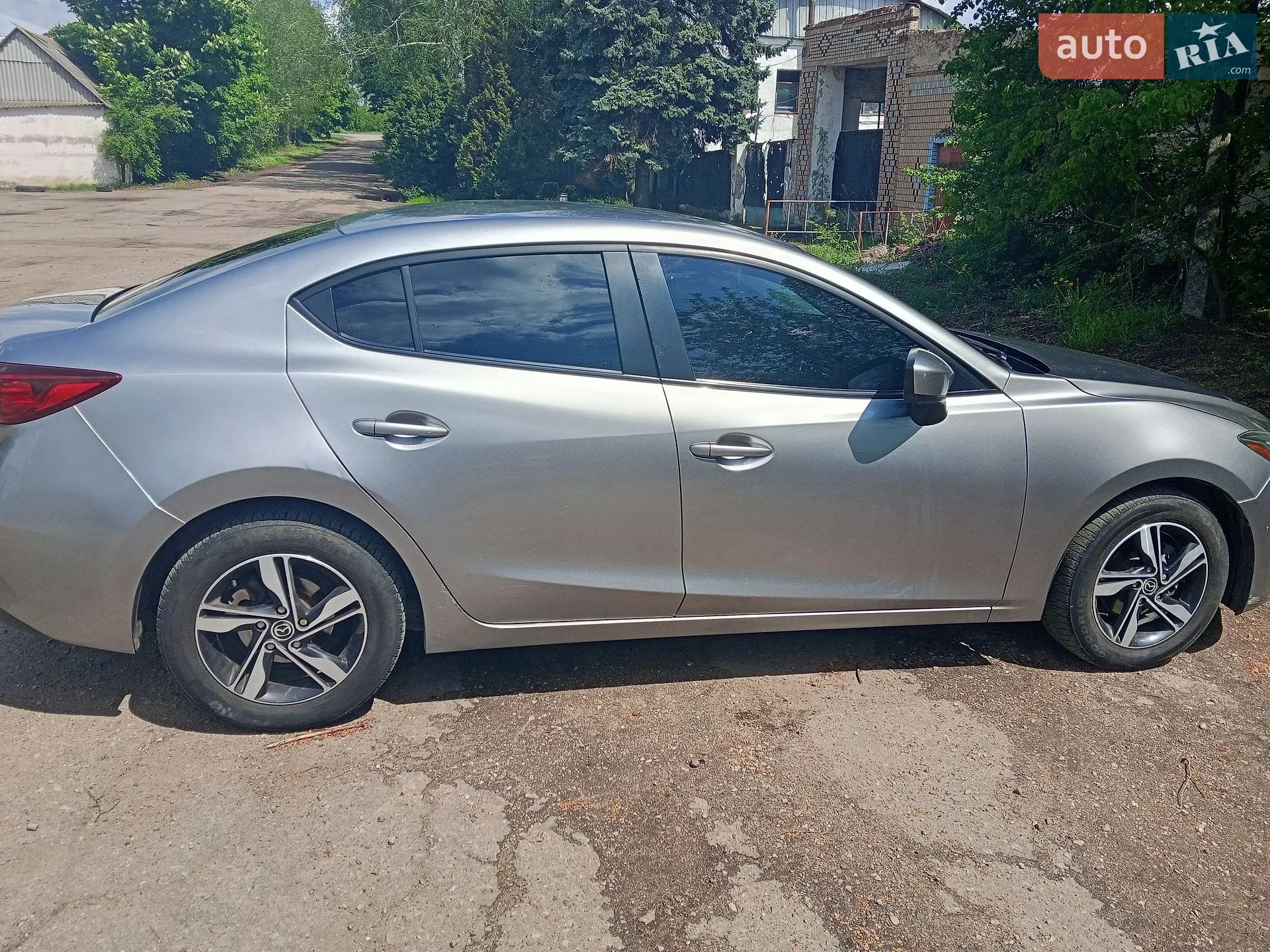 Mazda 3, 2015