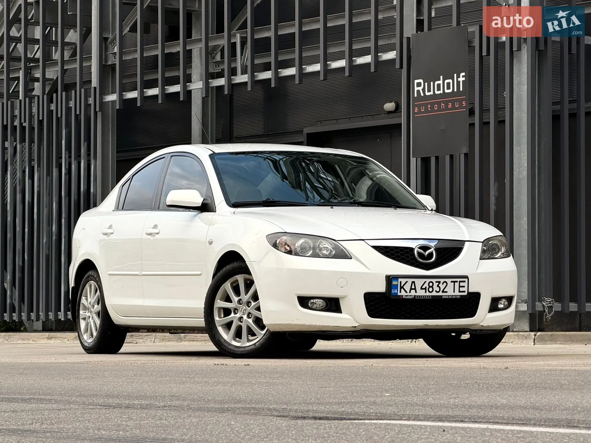 Mazda 3, 2009
