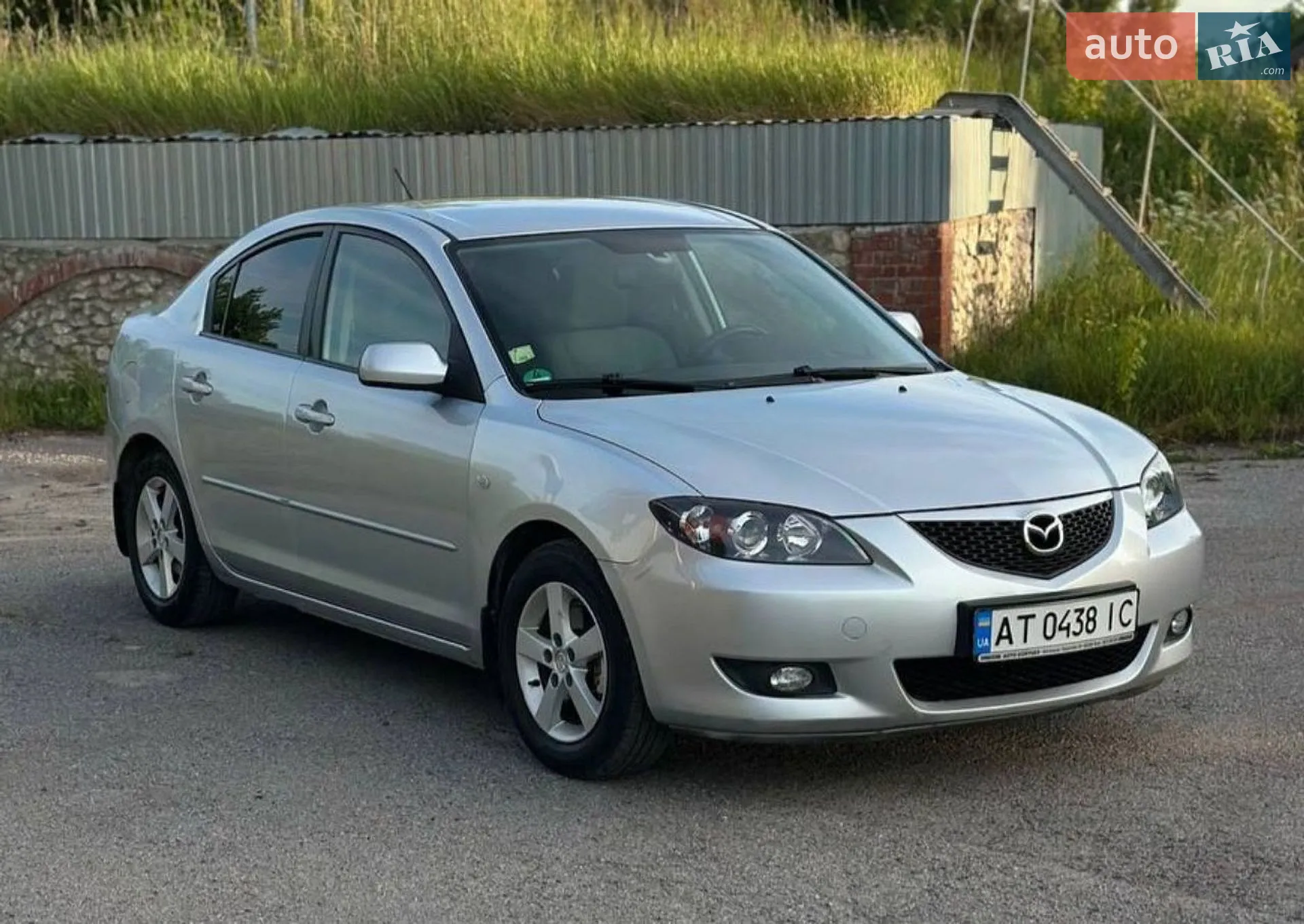Mazda 3, 2004