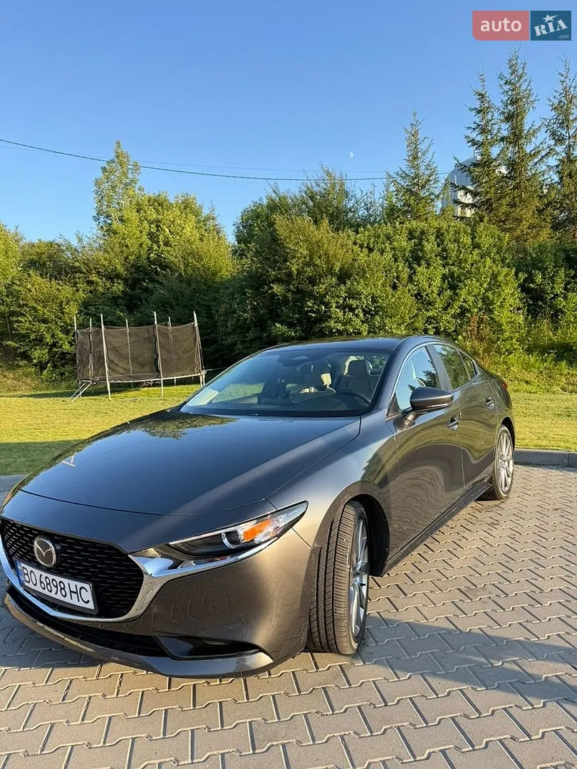 Mazda 3, 2023
