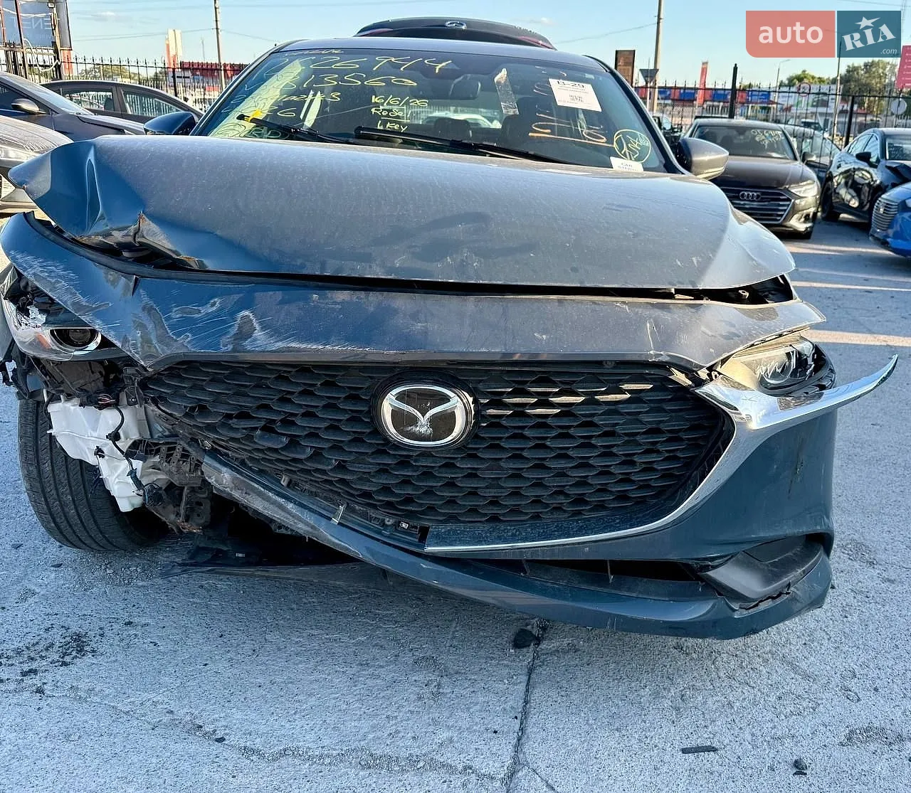 Mazda 3, 2022